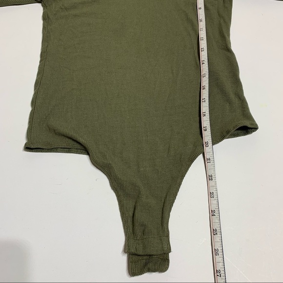 2/$20 Revamped - Olive Green Turtleneck Bodysuit - Size Medium - Picture 5 of 5